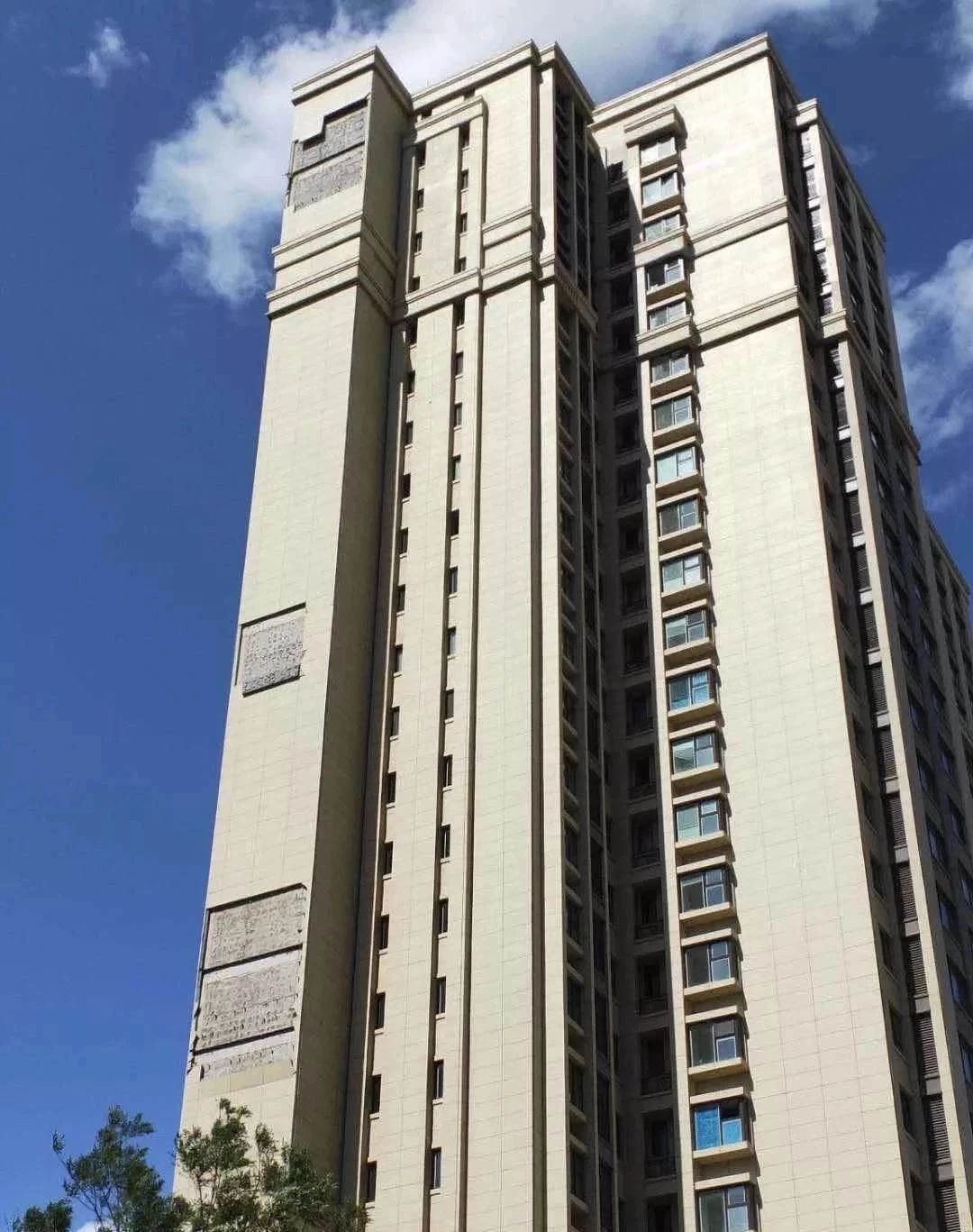 外墻保溫板一再脫落的真相是什么？